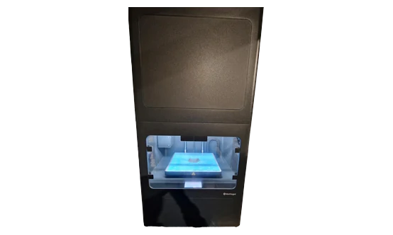 Markforged Metal X 3-D-Drucker für Metall im Maschinenpark von KMZ CNC